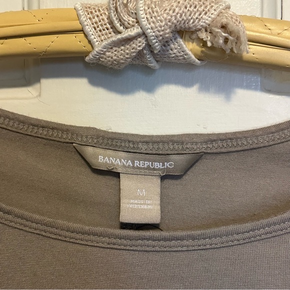 Banana Republic Taupe Long Sleeve Top w/ Quilted Detail - Picture 7 of 8